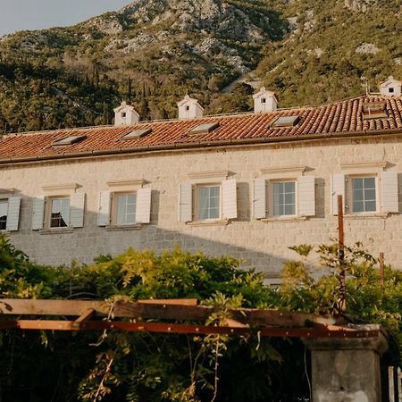 Vila Perast Boutique Hotel Buitenkant foto